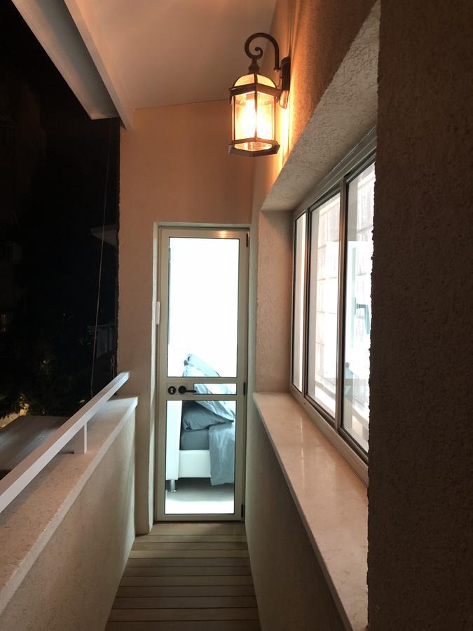 Arianked Palace With Private Parking 特拉维夫 外观 照片