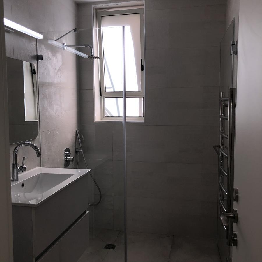 Arianked Palace With Private Parking 特拉维夫 外观 照片